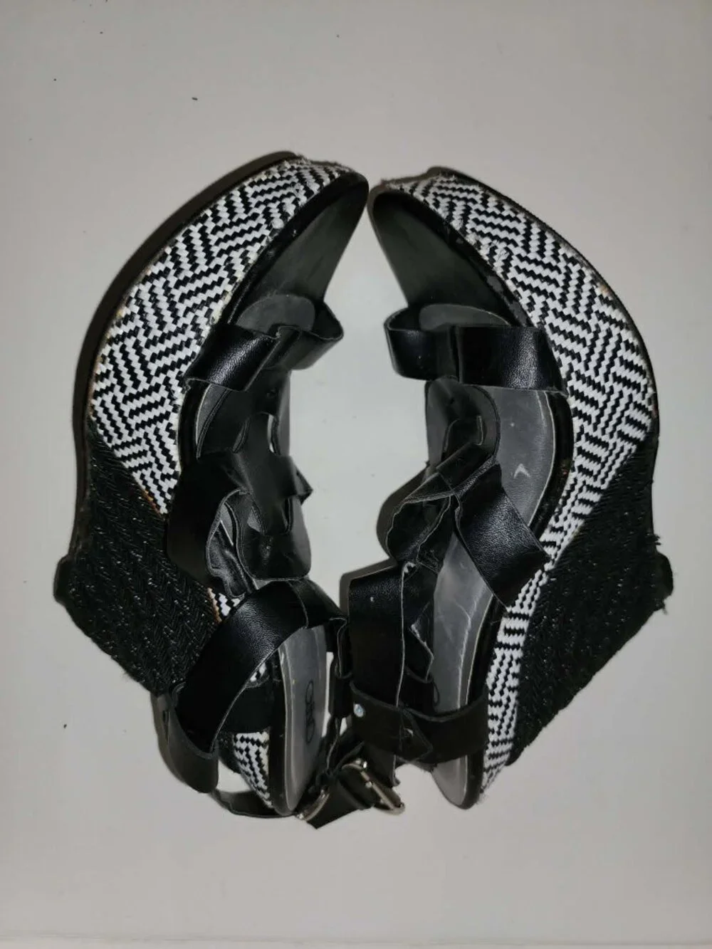 black and white wedges women's, Cato, size 8